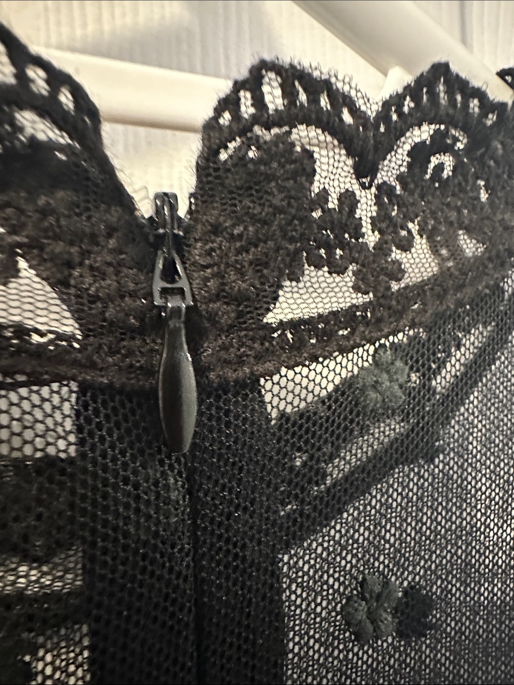 CUPCAKES AND CASHMERE Black Paisley Lace Long Sleeve Mini Dress SzS Feminine EUC - Picture 5 of 17